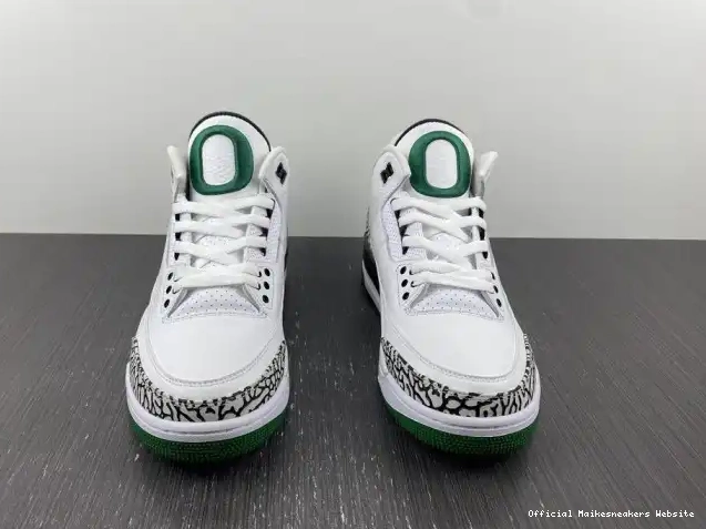 Official Maikesneakers Ducks Crew 3 594282233 Jordan Retro Pit Oregon White 0508